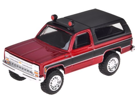 Maisto Licencjonowane Auto metalowe Chevrolet K5 Blazer + łódź 1:64 ZA5964